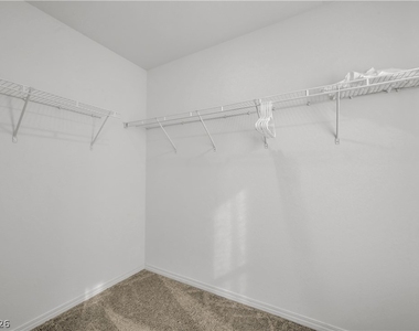 7058 Baza Avenue - Photo Thumbnail 20