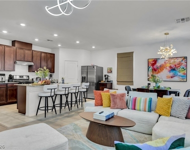 7058 Baza Avenue - Photo Thumbnail 7