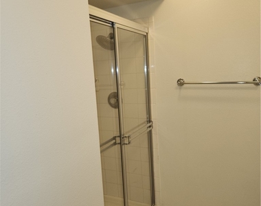7048 Picaroon Lane - Photo Thumbnail 22