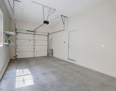 10214 Elk Valley Street - Photo Thumbnail 19