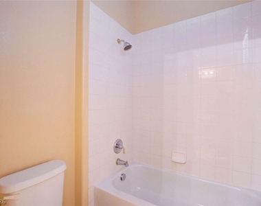 10214 Elk Valley Street - Photo Thumbnail 17
