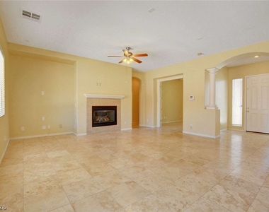 10214 Elk Valley Street - Photo Thumbnail 3