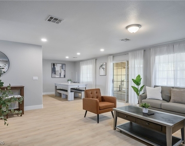 6990 W Richmar Avenue - Photo Thumbnail 10