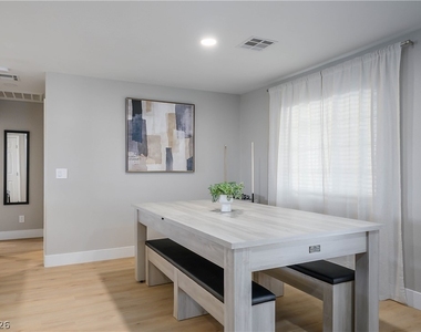 6990 W Richmar Avenue - Photo Thumbnail 13