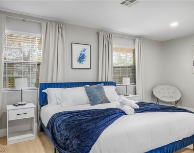 6990 W Richmar Avenue - Photo Thumbnail 19