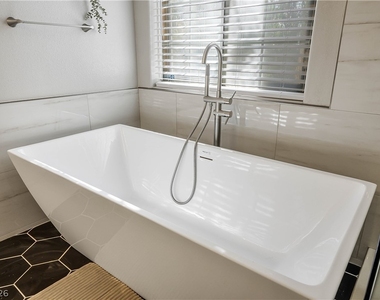6990 W Richmar Avenue - Photo Thumbnail 25
