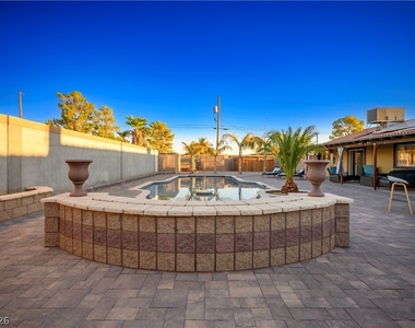 7435 Rogers Street - Photo Thumbnail 38