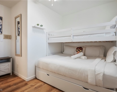 7435 Rogers Street - Photo Thumbnail 29