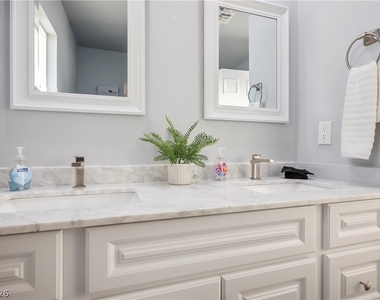 7435 Rogers Street - Photo Thumbnail 33