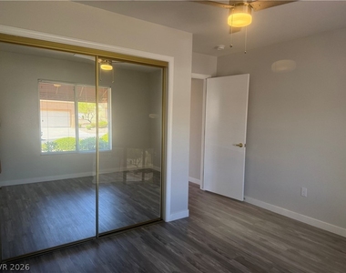 9909 Bundella Drive - Photo Thumbnail 38