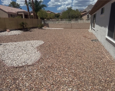 9909 Bundella Drive - Photo Thumbnail 7