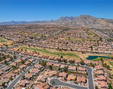 9909 Bundella Drive - Photo Thumbnail 69