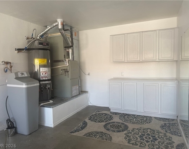 9909 Bundella Drive - Photo Thumbnail 41