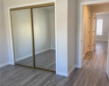 9909 Bundella Drive - Photo Thumbnail 37