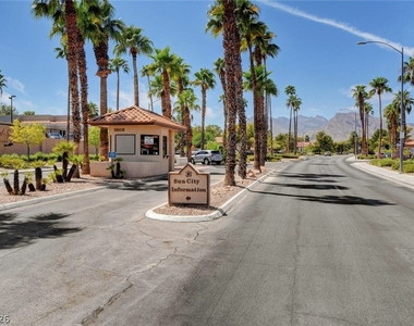 9909 Bundella Drive - Photo Thumbnail 56