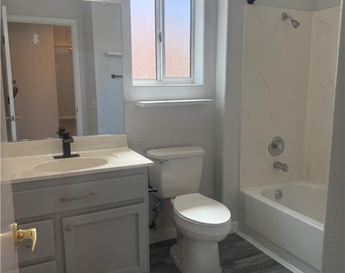 9909 Bundella Drive - Photo Thumbnail 39