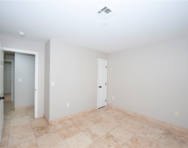 8452 Boseck Drive - Photo Thumbnail 21