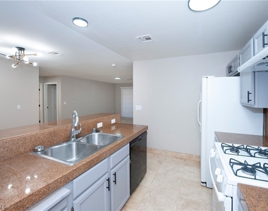 8452 Boseck Drive - Photo Thumbnail 12
