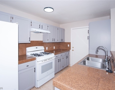 8452 Boseck Drive - Photo Thumbnail 11