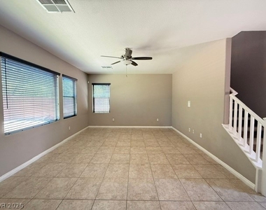 10319 Trillium Drive - Photo Thumbnail 3