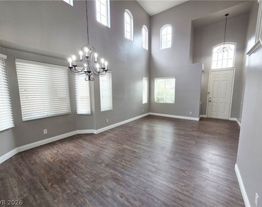 9946 Burton Lake Court - Photo Thumbnail 3