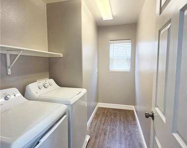 9946 Burton Lake Court - Photo Thumbnail 40