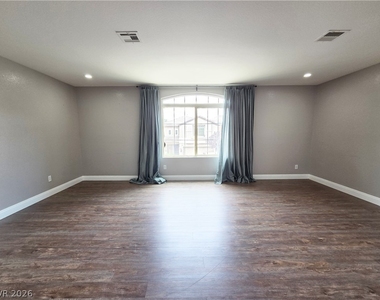 9946 Burton Lake Court - Photo Thumbnail 37