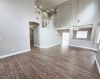 9946 Burton Lake Court - Photo Thumbnail 4