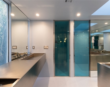 1409 Bonita Avenue - Photo Thumbnail 18