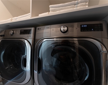 1409 Bonita Avenue - Photo Thumbnail 47