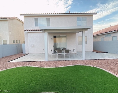 3542 Great Bear Street - Photo Thumbnail 13