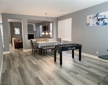 3542 Great Bear Street - Photo Thumbnail 5