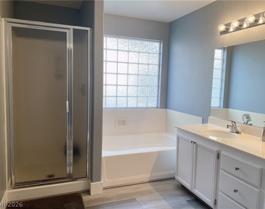 3542 Great Bear Street - Photo Thumbnail 7