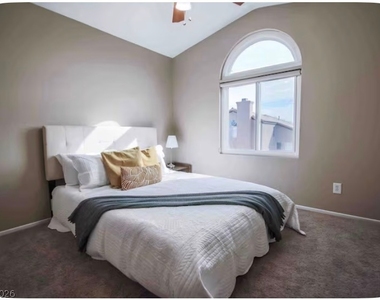 7047 Orange Grove Lane - Photo Thumbnail 4