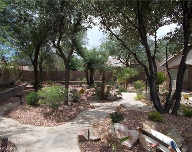 8317 Jeremiahs Lodge Avenue - Photo Thumbnail 36