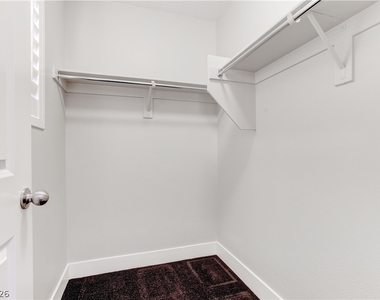 9020 Nopah Peak Court - Photo Thumbnail 33