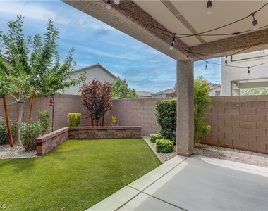 9020 Nopah Peak Court - Photo Thumbnail 37