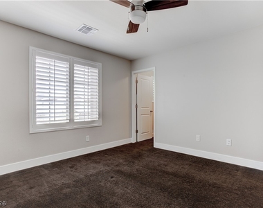 9020 Nopah Peak Court - Photo Thumbnail 31