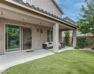 9020 Nopah Peak Court - Photo Thumbnail 35