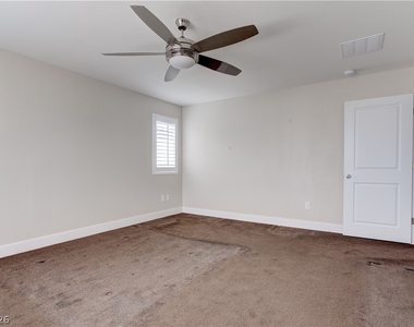 9020 Nopah Peak Court - Photo Thumbnail 18