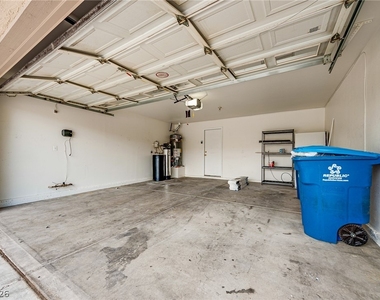 9829 Panorama Cliff Drive - Photo Thumbnail 14