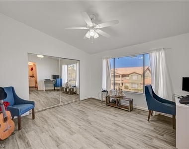 8450 Alta Drive - Photo Thumbnail 15
