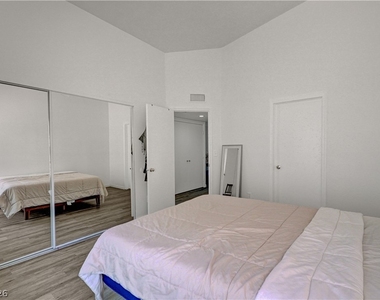 8450 Alta Drive - Photo Thumbnail 18