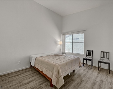 8450 Alta Drive - Photo Thumbnail 20