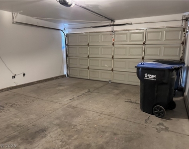 2507 Berwick Court - Photo Thumbnail 13