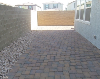 9172 Eagle Ford Street - Photo Thumbnail 25