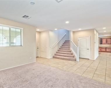 6729 Upper Mesa Court - Photo Thumbnail 5