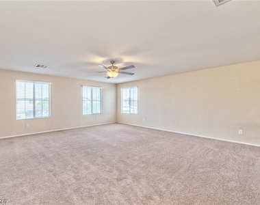 6729 Upper Mesa Court - Photo Thumbnail 11