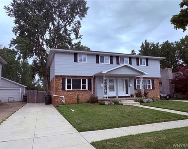106 Patsy Lane - Photo Thumbnail 2