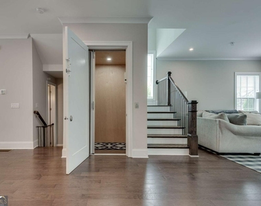398 Concord Street - Photo Thumbnail 28